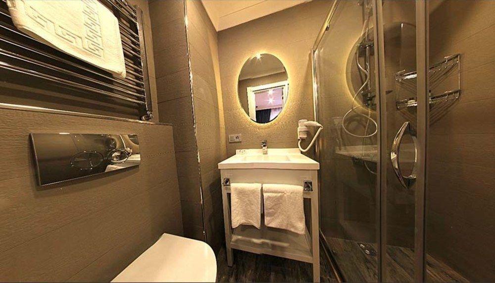 Taksim Santa Lucia Hotel Istanbul Exterior photo